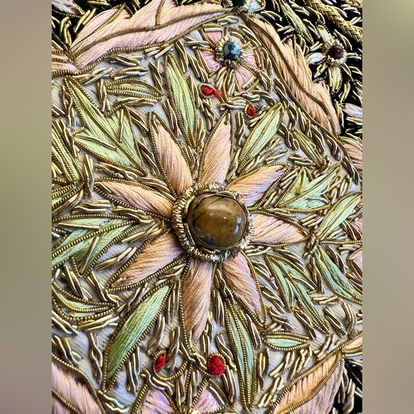 Handmade Zardozi Embroidered Wall Hanging Velvet Gold Tapestry 12x9 Indian Boho - Picture 7 of 11